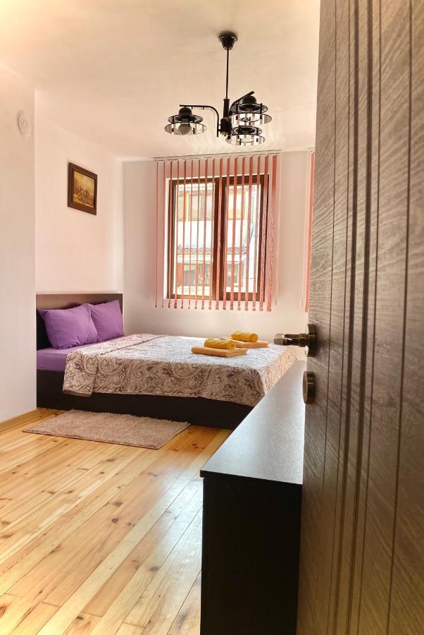Bright Central Studio For 4 In Burgas Exterior photo